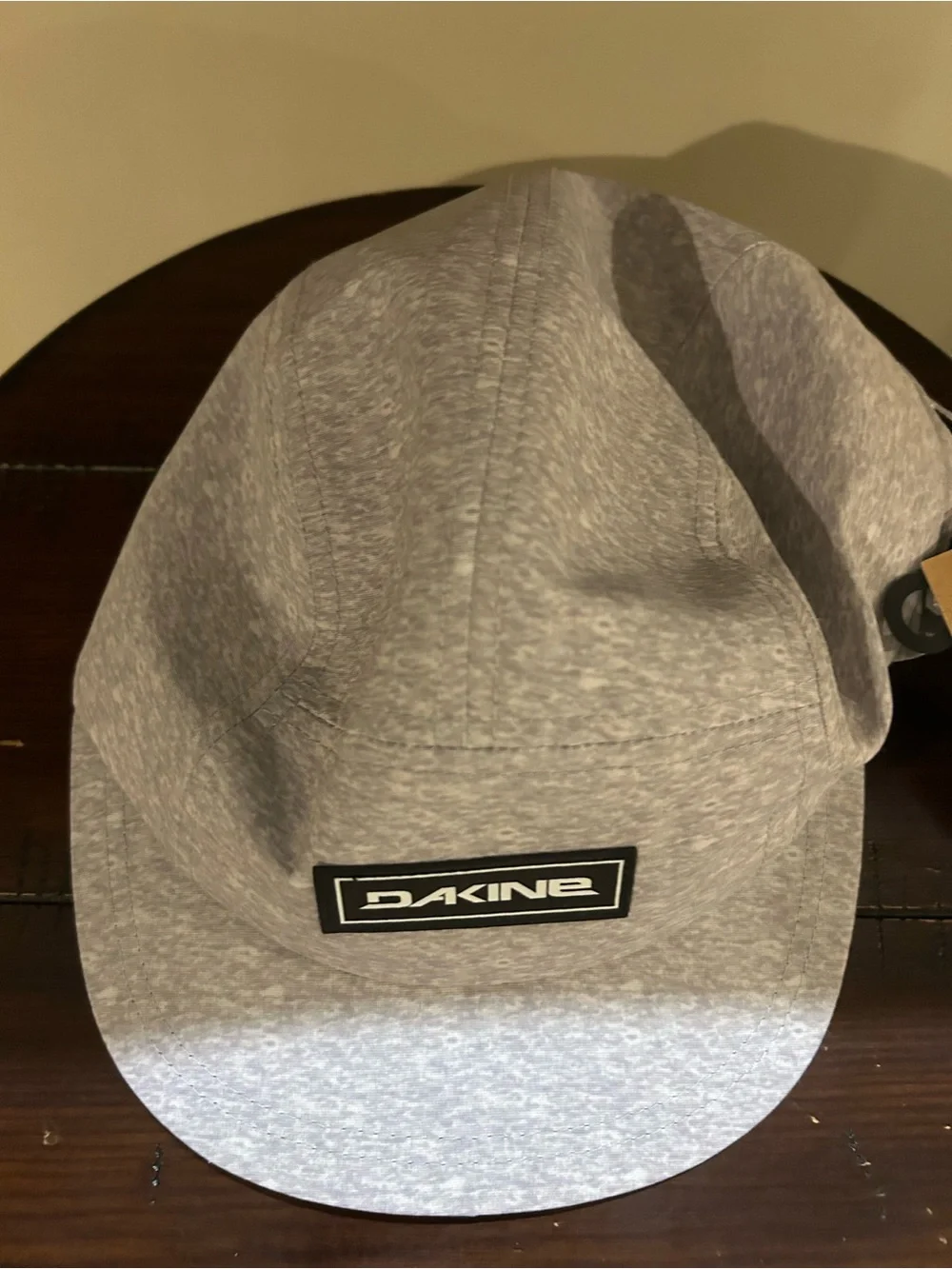 Dakine UPF 50+ Surf Cap Unisex Griffin Light Grey